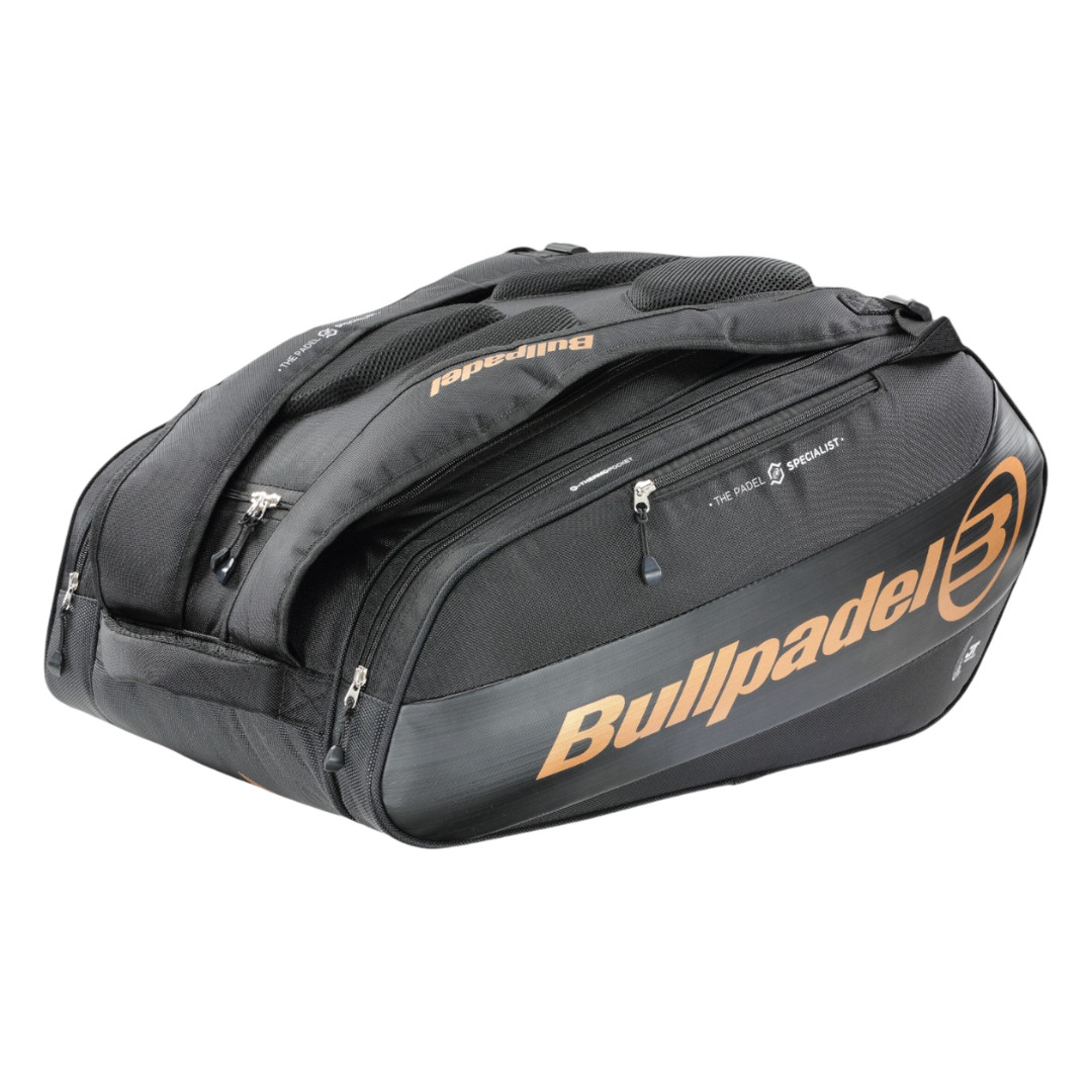Bullpadel Vertex Black  RacketBag 25