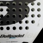 Bullpadel Vertex 05 Jr 2026 Padelio raketė detalė iš arti