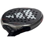 Adidas Metalbone Carbon CTRL 2026 Padelio rakete kampinis vaizdas