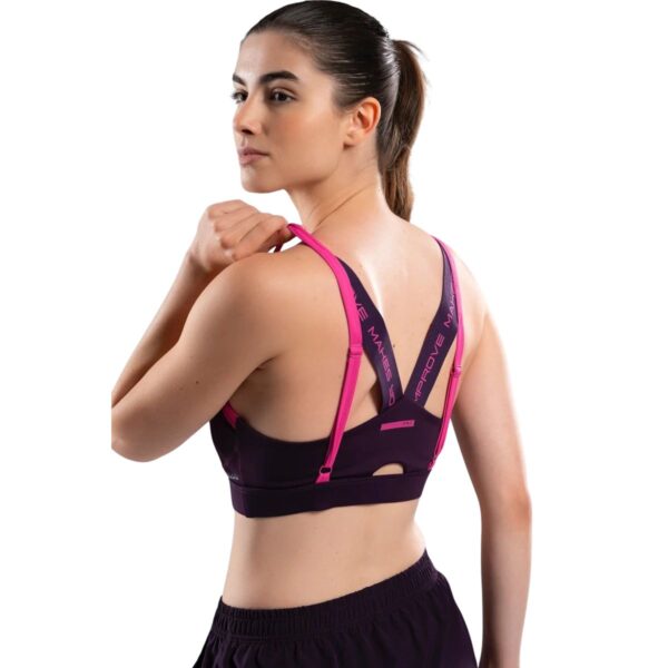 Nox Pro Deep Purple sportinė liemenėlė dėvima modelio iš galo