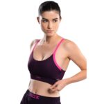 Nox Pro Deep Purple sportinė liemenėlė dėvima modelio iš priekio