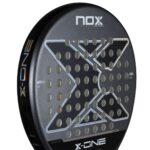 Nox X-One 26 padelio raketės paviršius iš arti